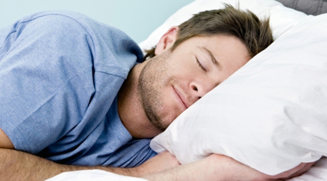 acabar com a insônia: pessoa dormindo
