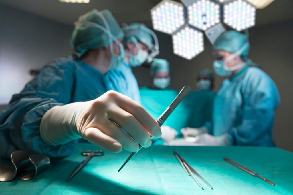 Hipnose diminui ansiedade preoperatória